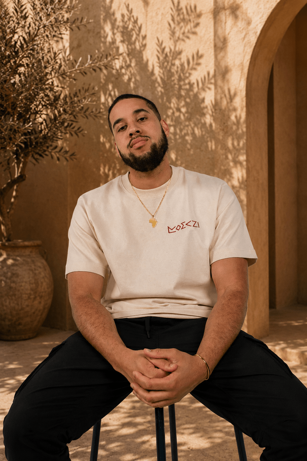 Essential Tee Ecru - Romani Culturewear