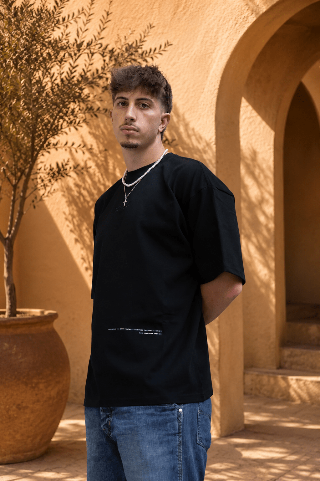 Lisan Tee Black - Romani Culturewear